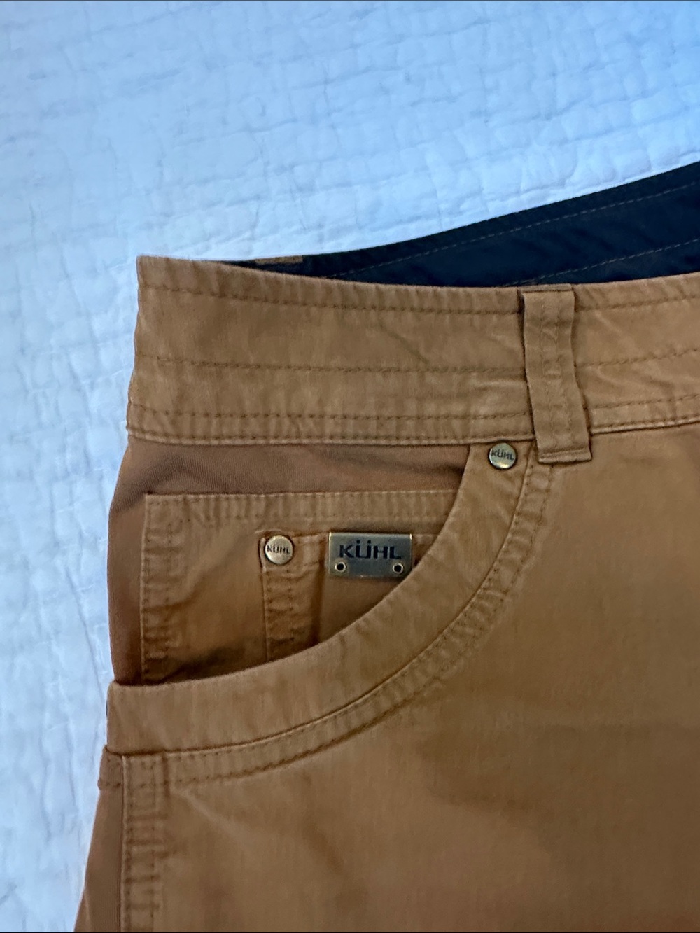 Kuhl Radikl Men's Cargo Shorts in Caramel Brown 35x9” - Picture 3 of 8